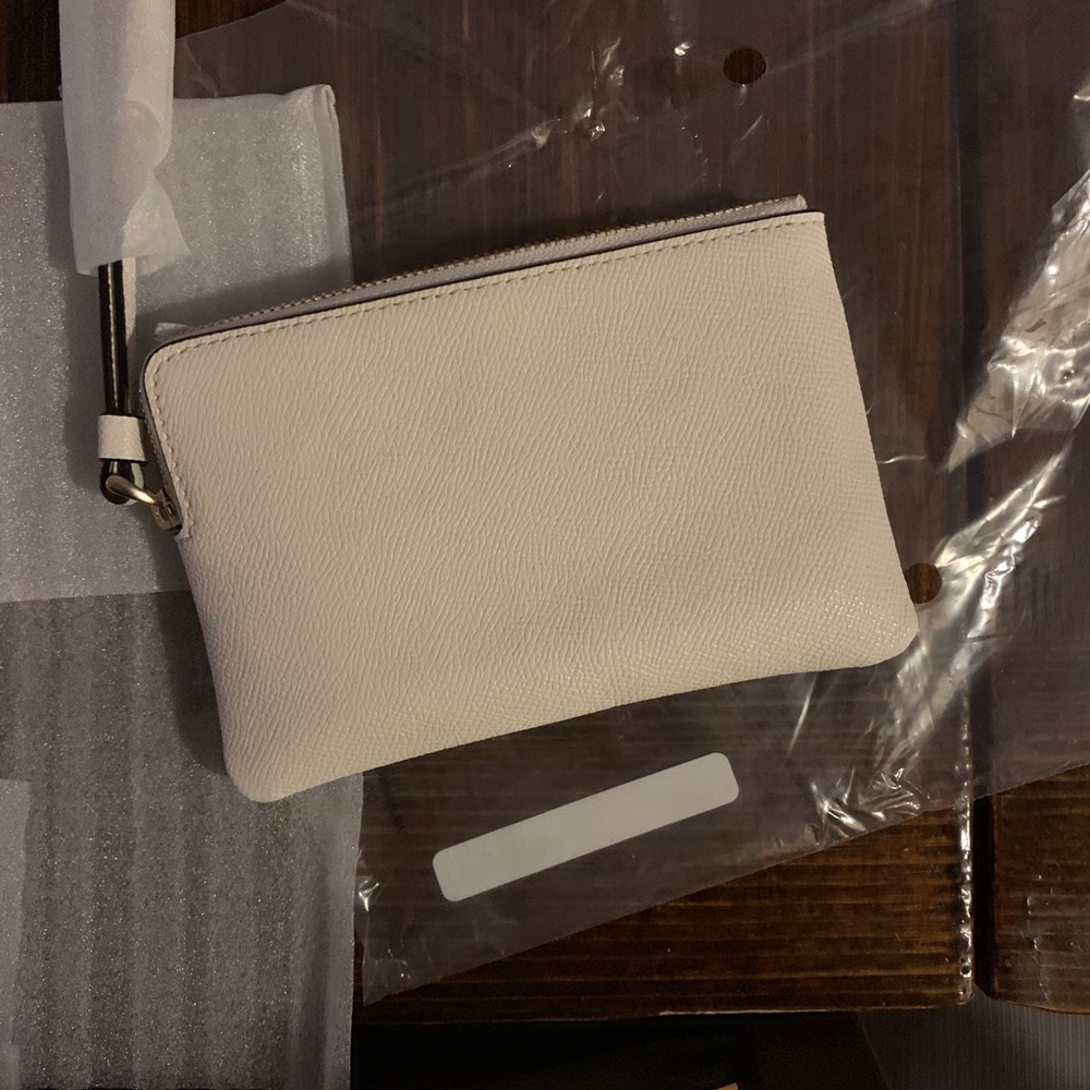 Coach Wristlet - Picture 4 of 5